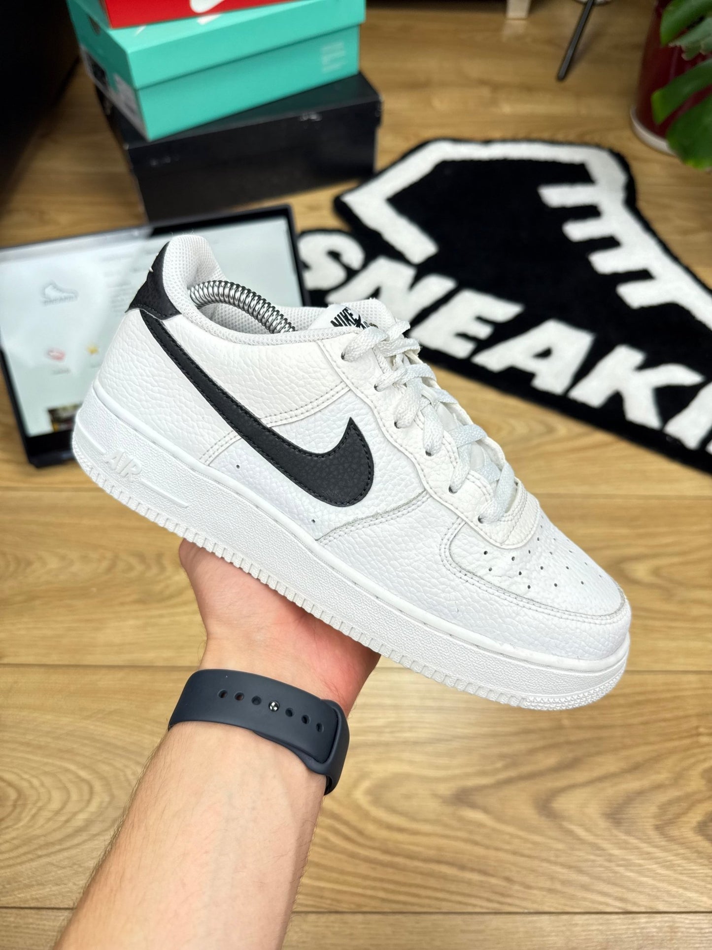 Nike Air Force 1 Low (40)