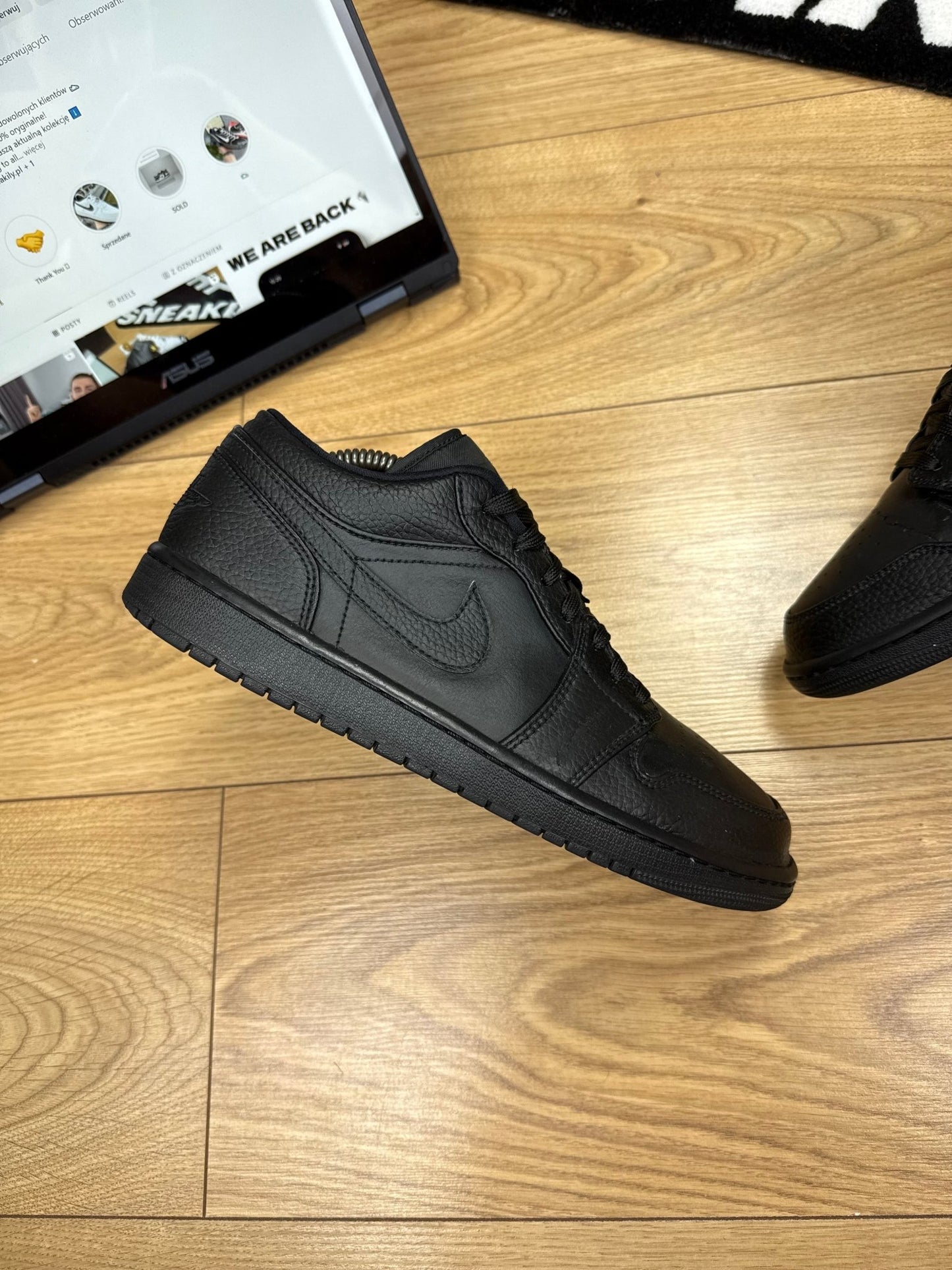 Nike Air Jordan 1 Low (43)