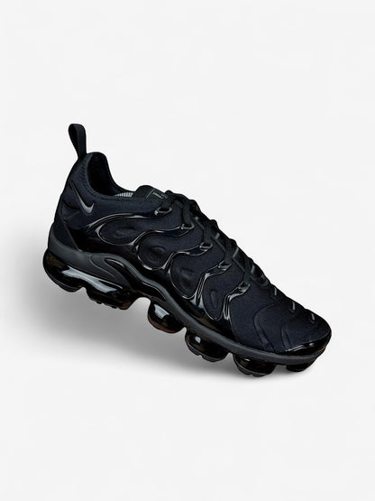 Nike Air Vapormax Plus (45.5)