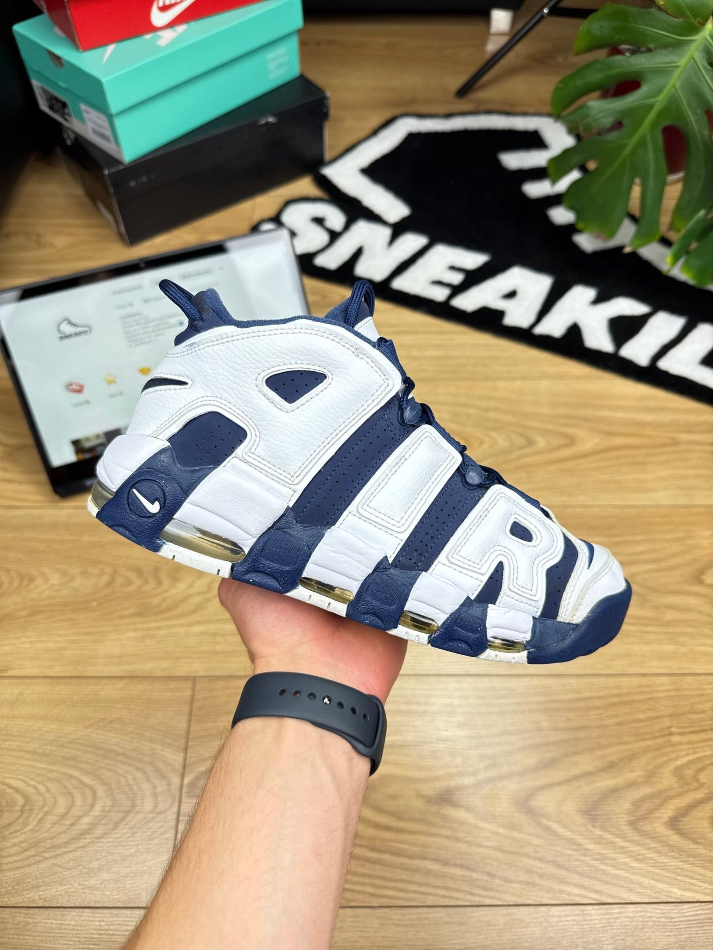 Nike Air More Uptempo 96 (41)