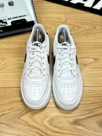 Nike Air Force 1 Low (38.5)