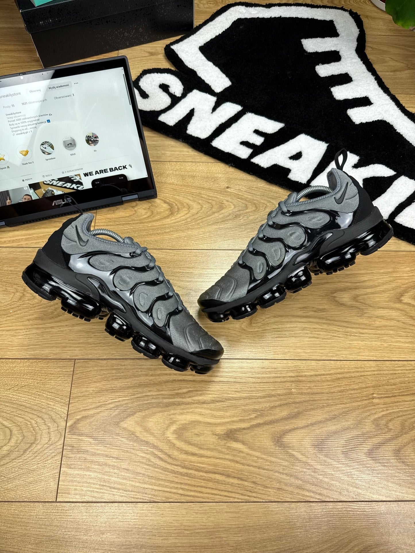 Nike Air Vapormax Plus (44)