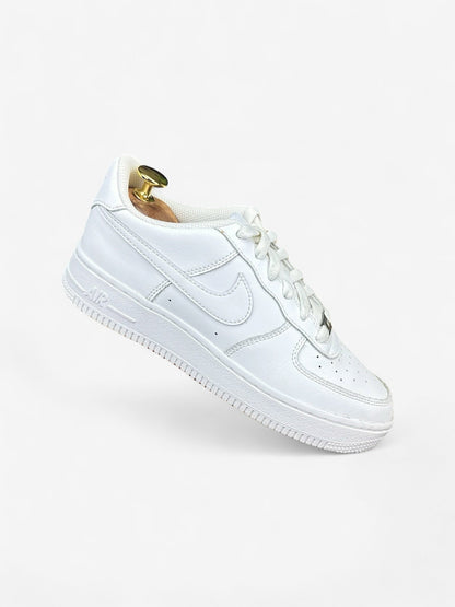 Nike Air Force 1 Low (38.5)
