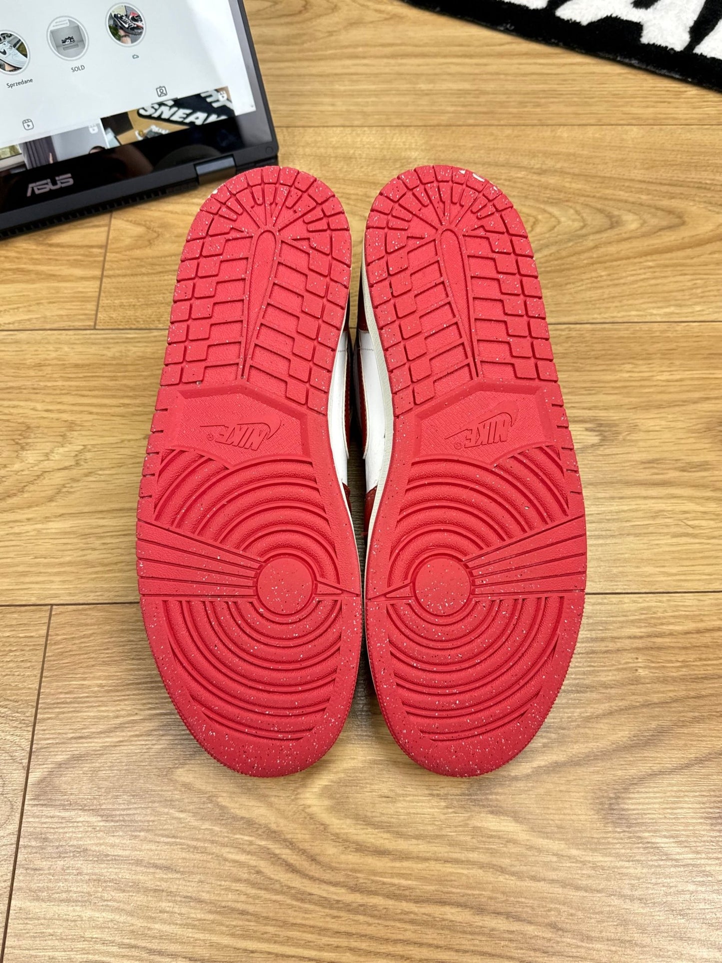 Nike Air Jordan 1 Low (46)