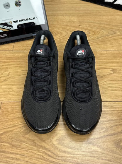 Nike Air Max DN (41)