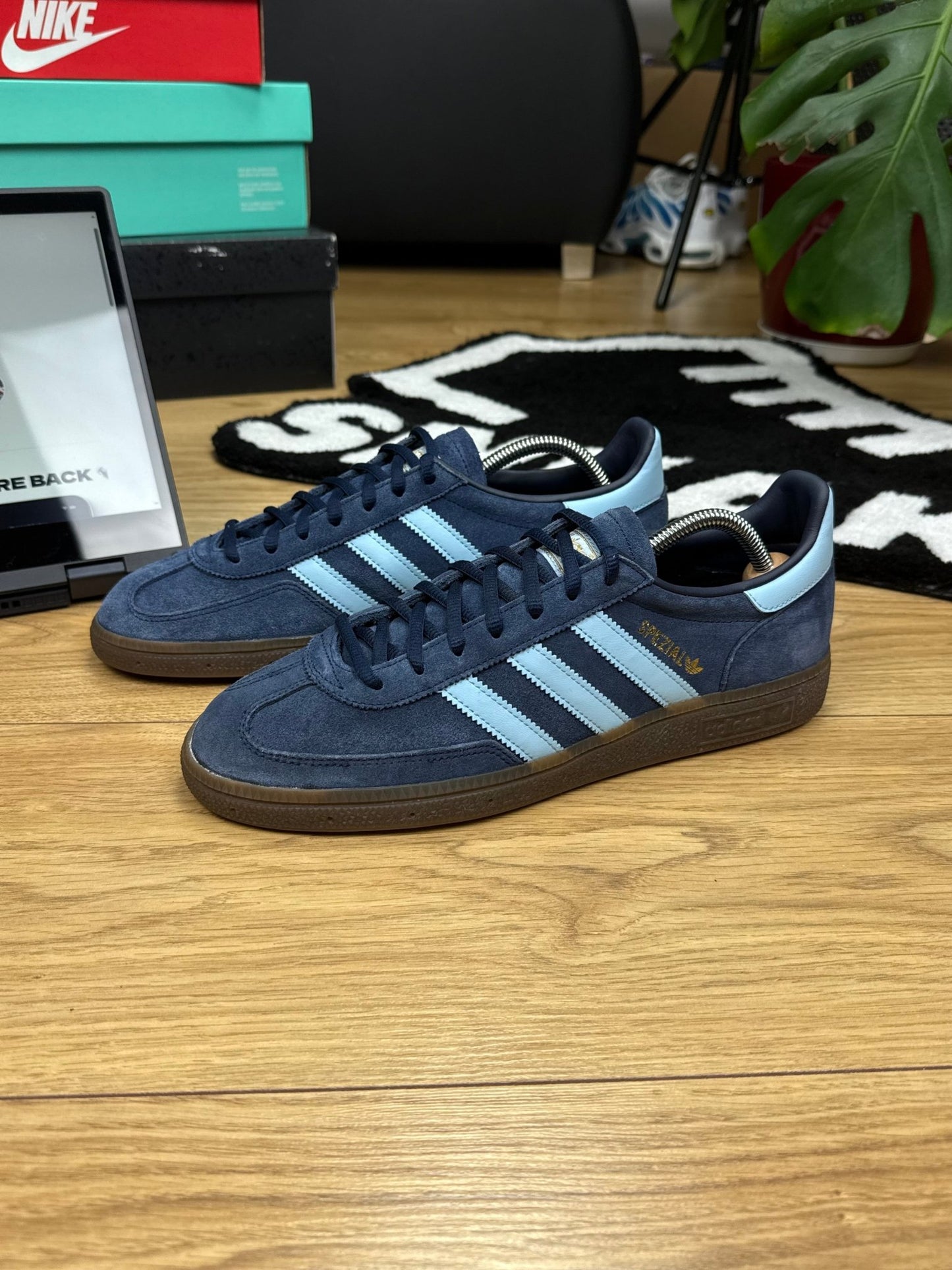 Adidas Spezial (43 1/3)