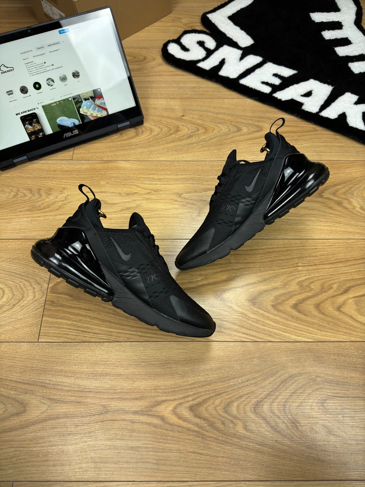 Nike Air Max 270 (42.5)