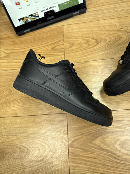 Nike Air Force 1 Low (44.5)