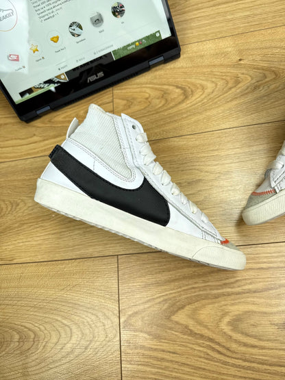 Nike Blazer Jumbo Mid (42)