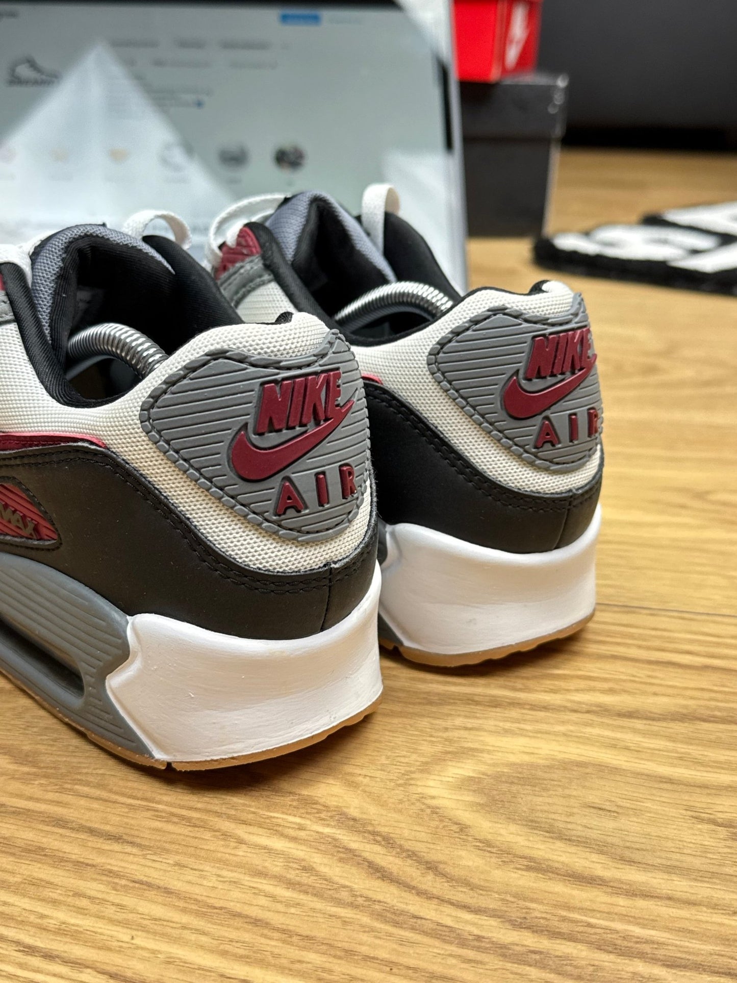 Nike Air Max 90 (42.5)