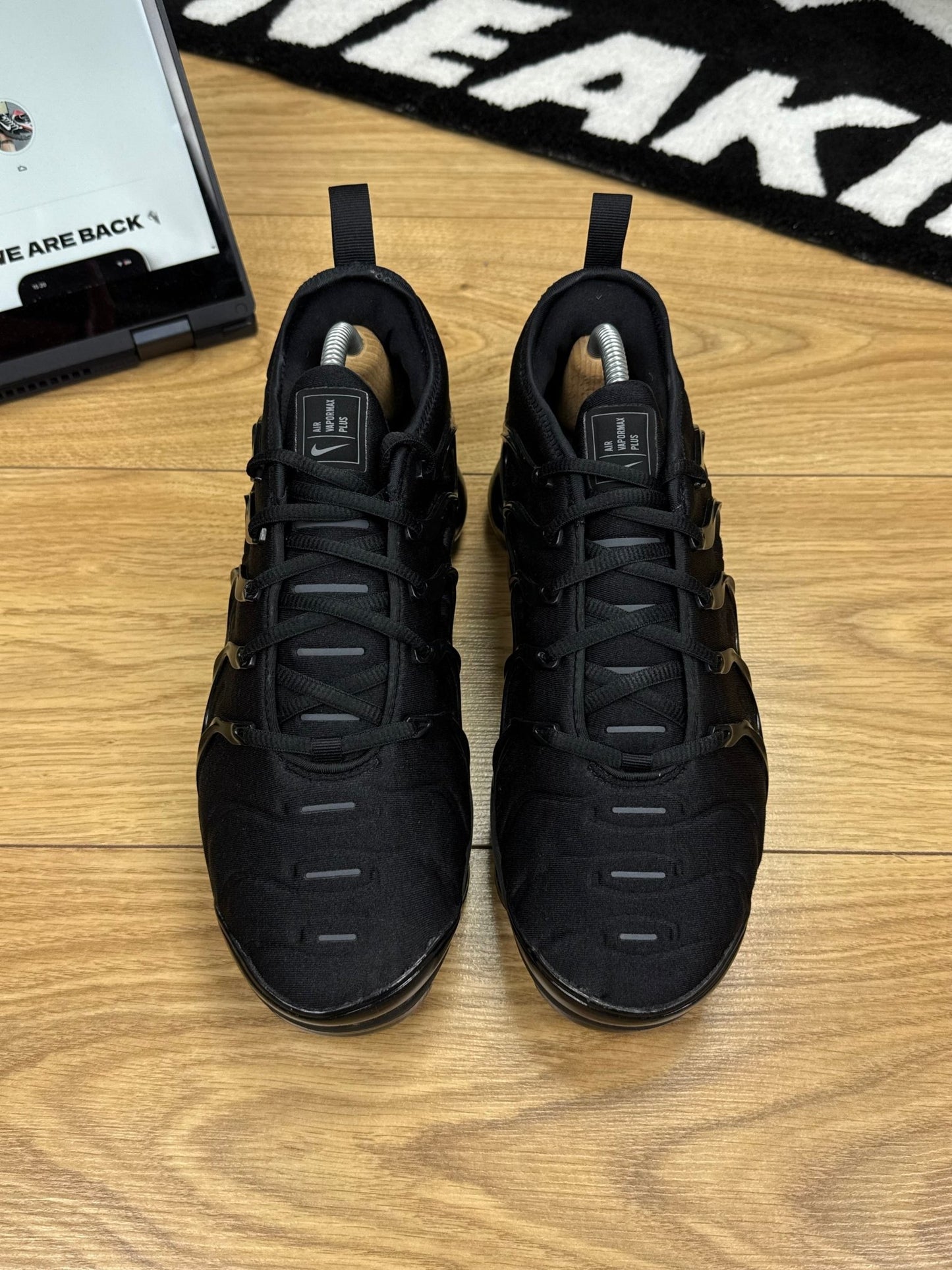 Nike Air Vapormax Plus (42.5)