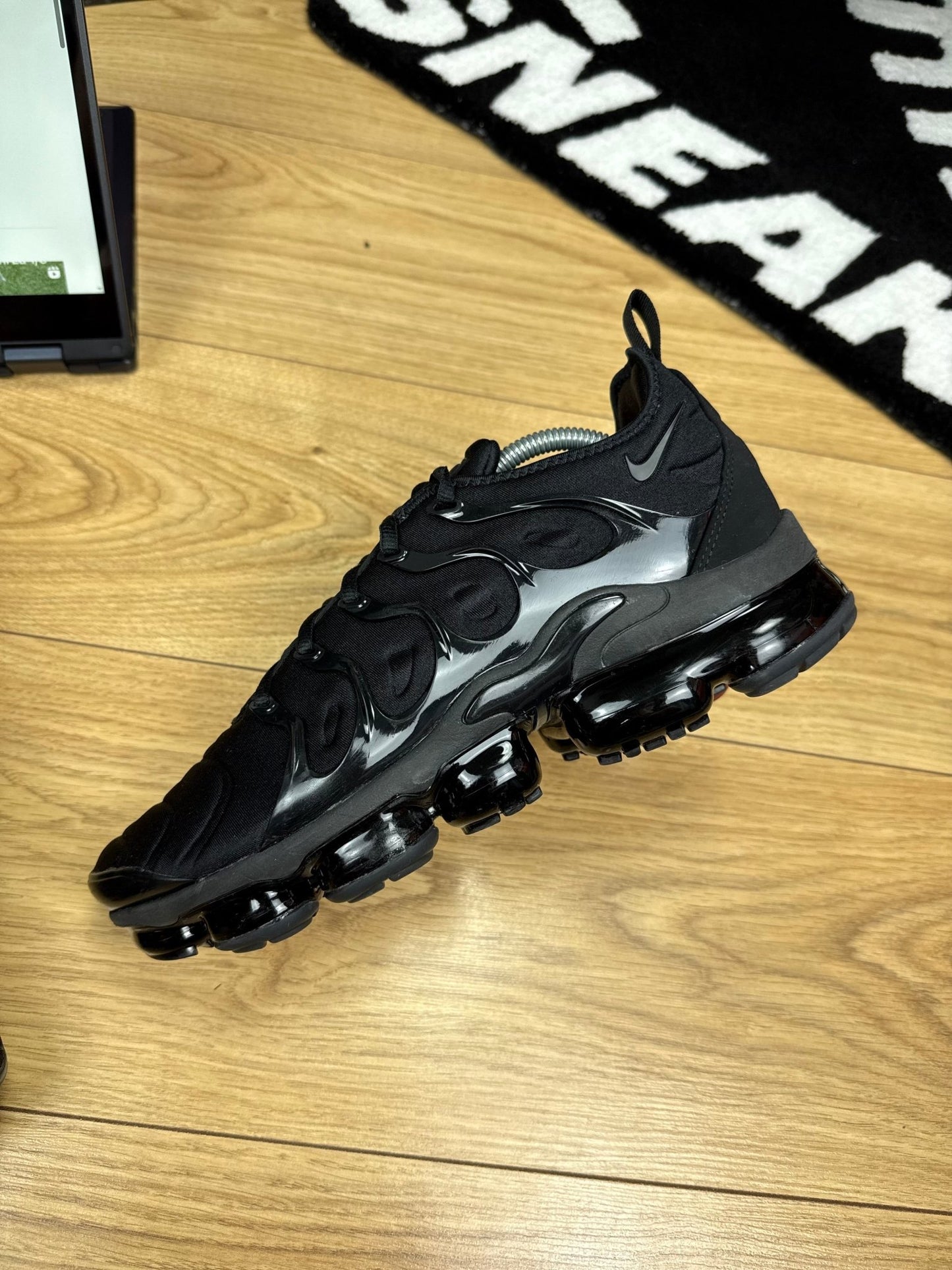 Nike Air Vapormax Plus (44)