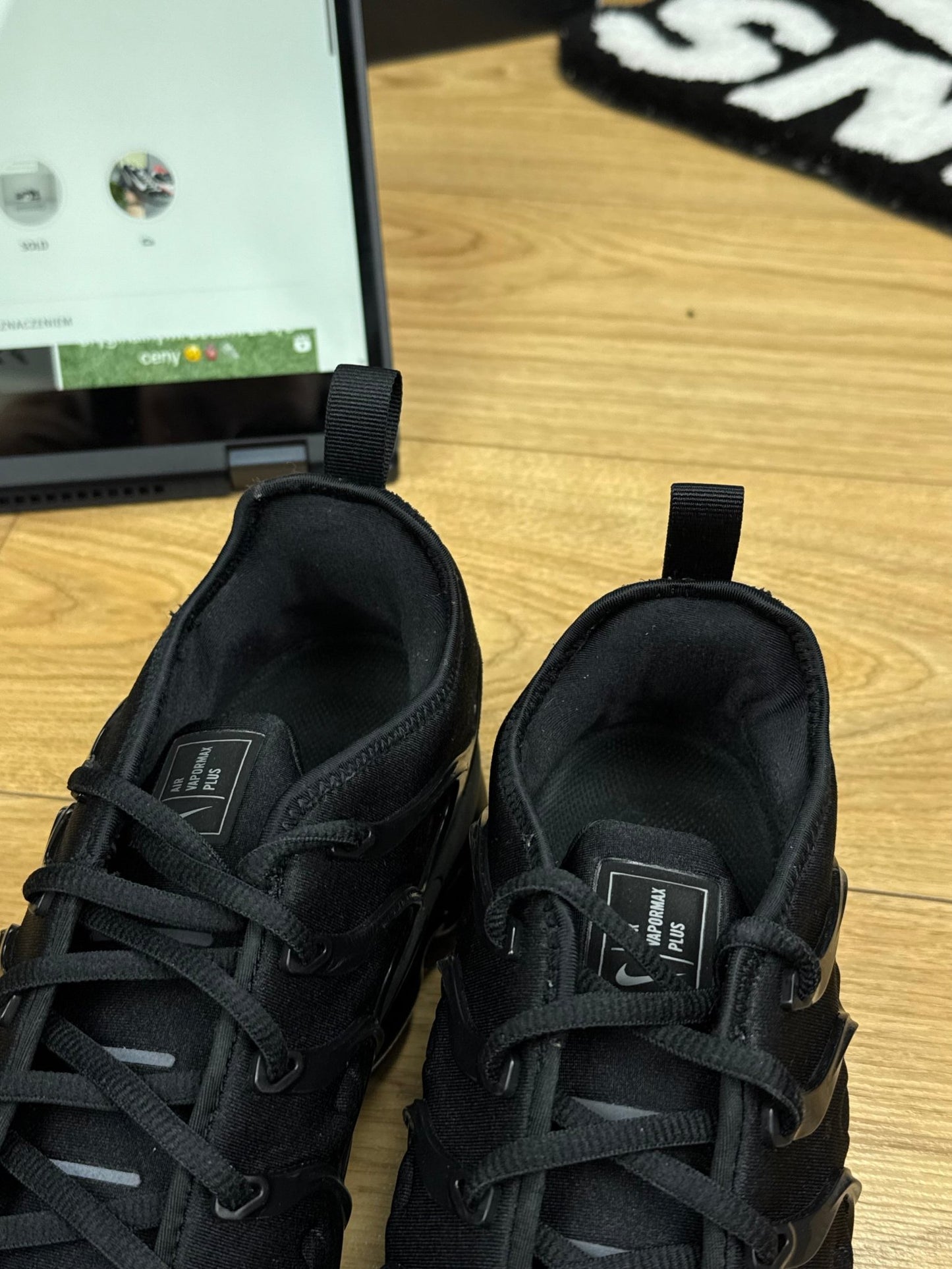 Nike Air Vapormax Plus (44)