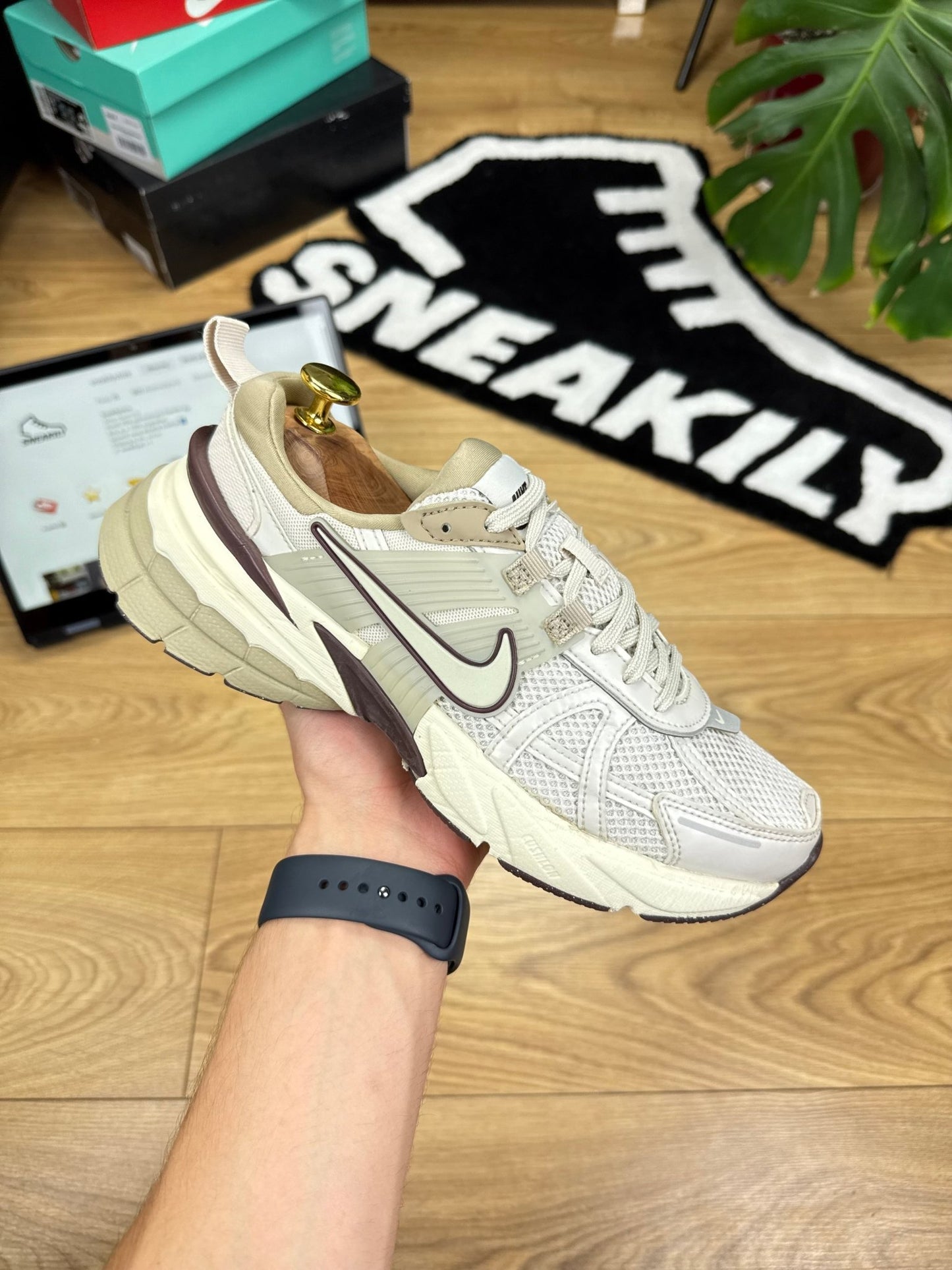 Nike Air Force 1 Low (40)