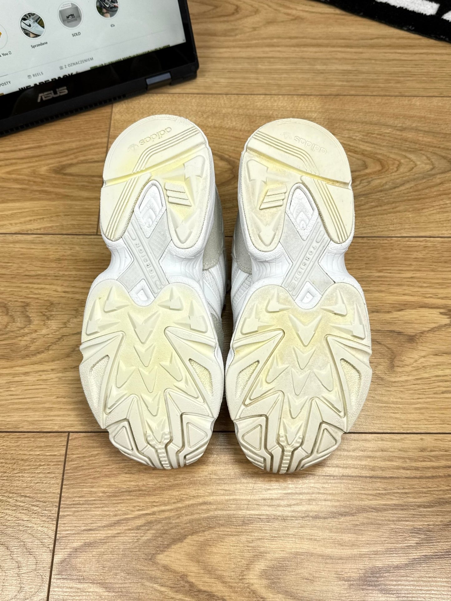 Adidas Yung-96 (38)