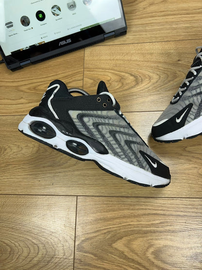 Nike Air Max TW (42)