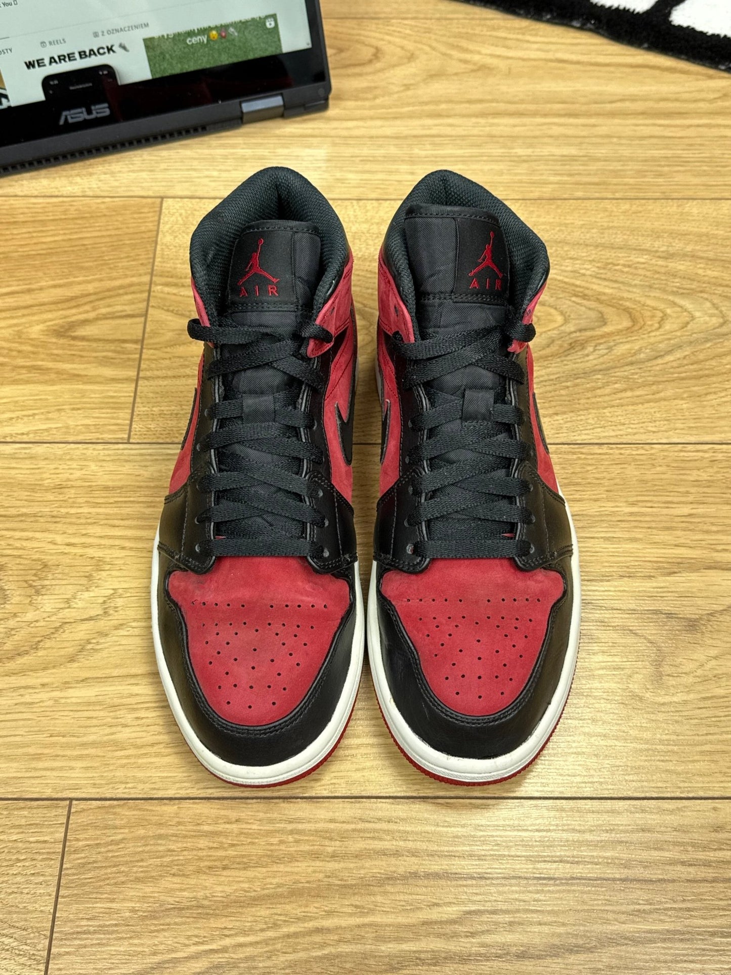Nike Air Jordan 1 Mid (42)