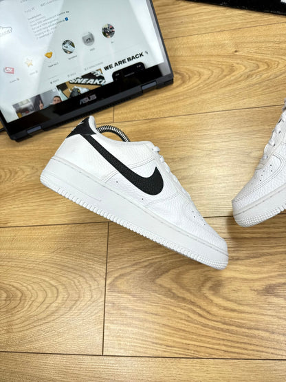 Nike Air Force 1 Low (38.5)
