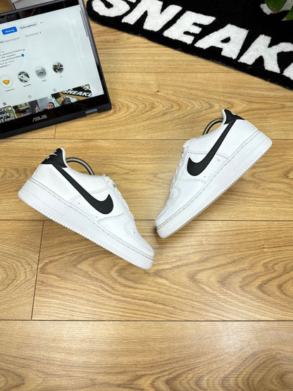 Nike Air Force 1 Low (38.5)
