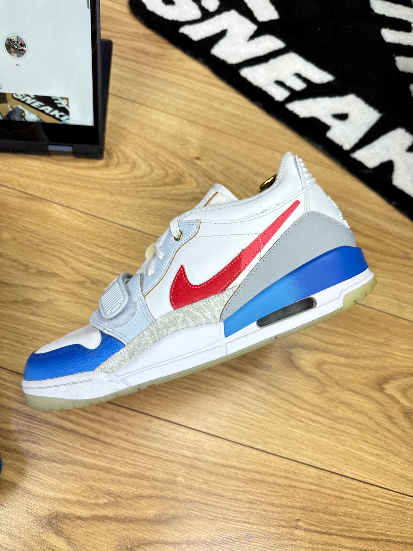 Nike Air Jordan Legacy 312 (45.5)