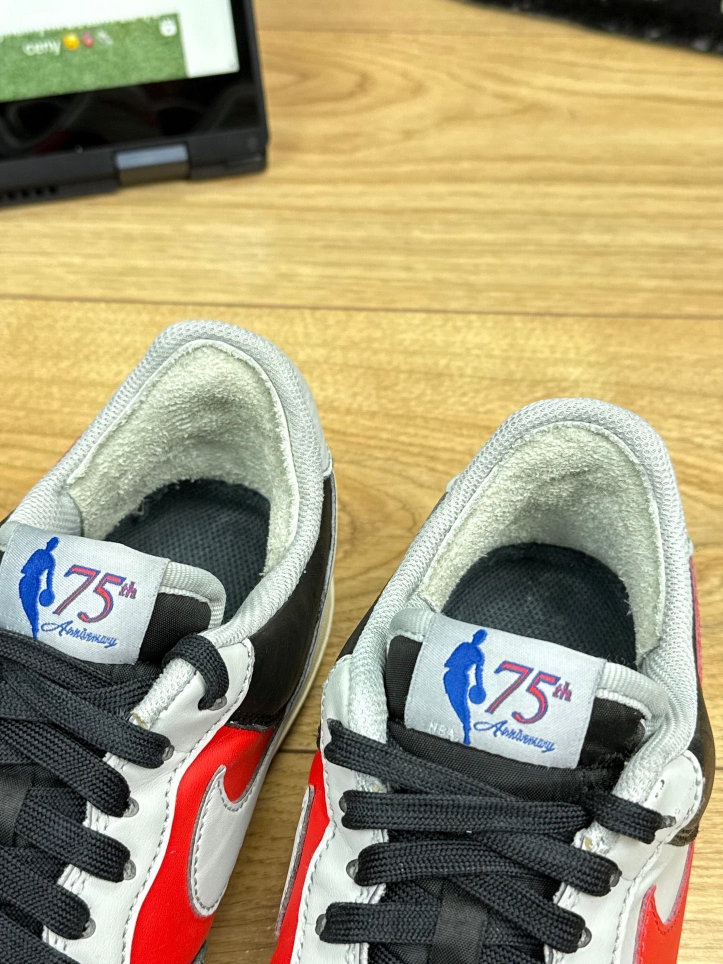 Nike Air Force 1 Low (42)