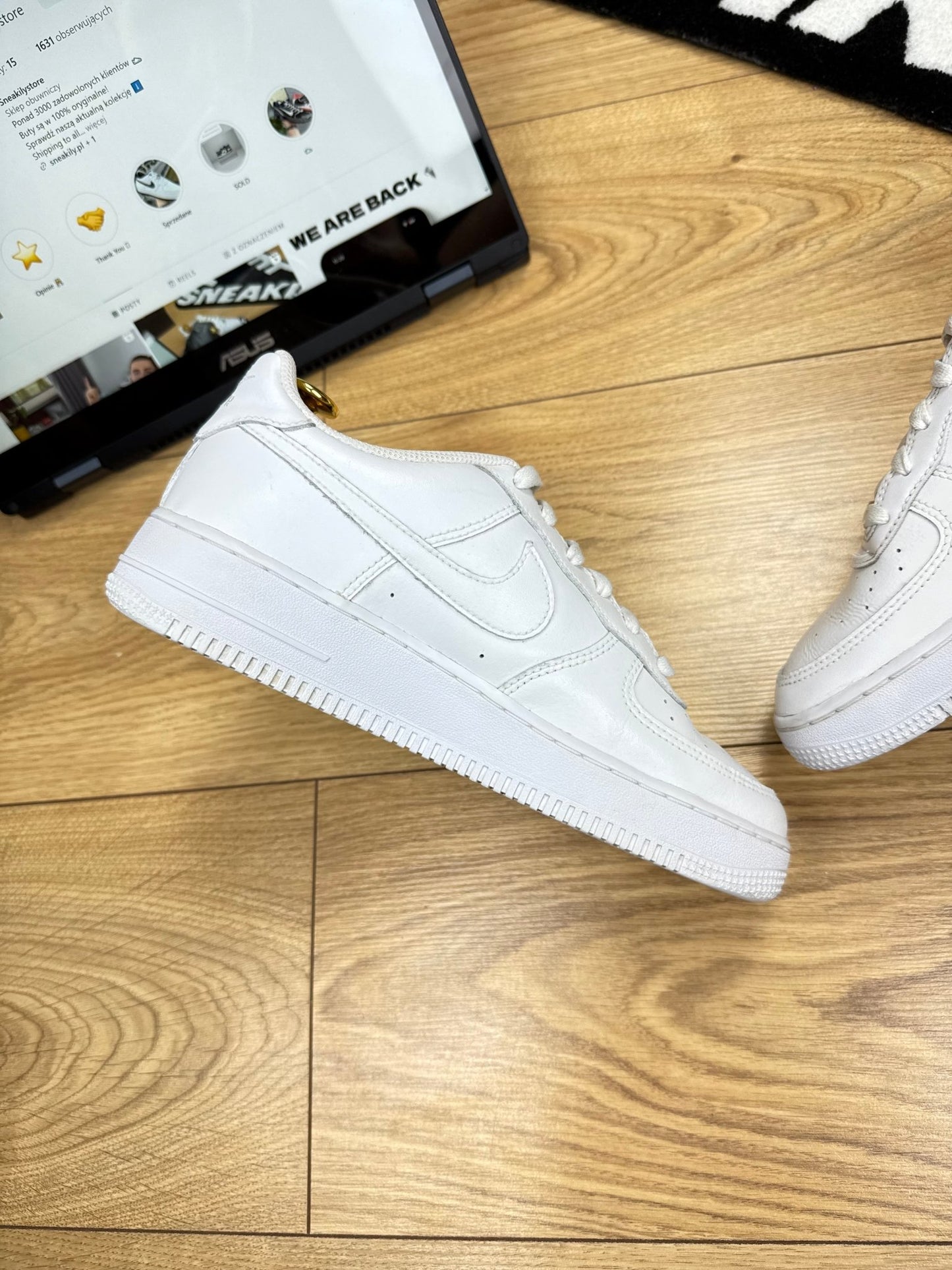 Nike Air Force 1 Low (40)