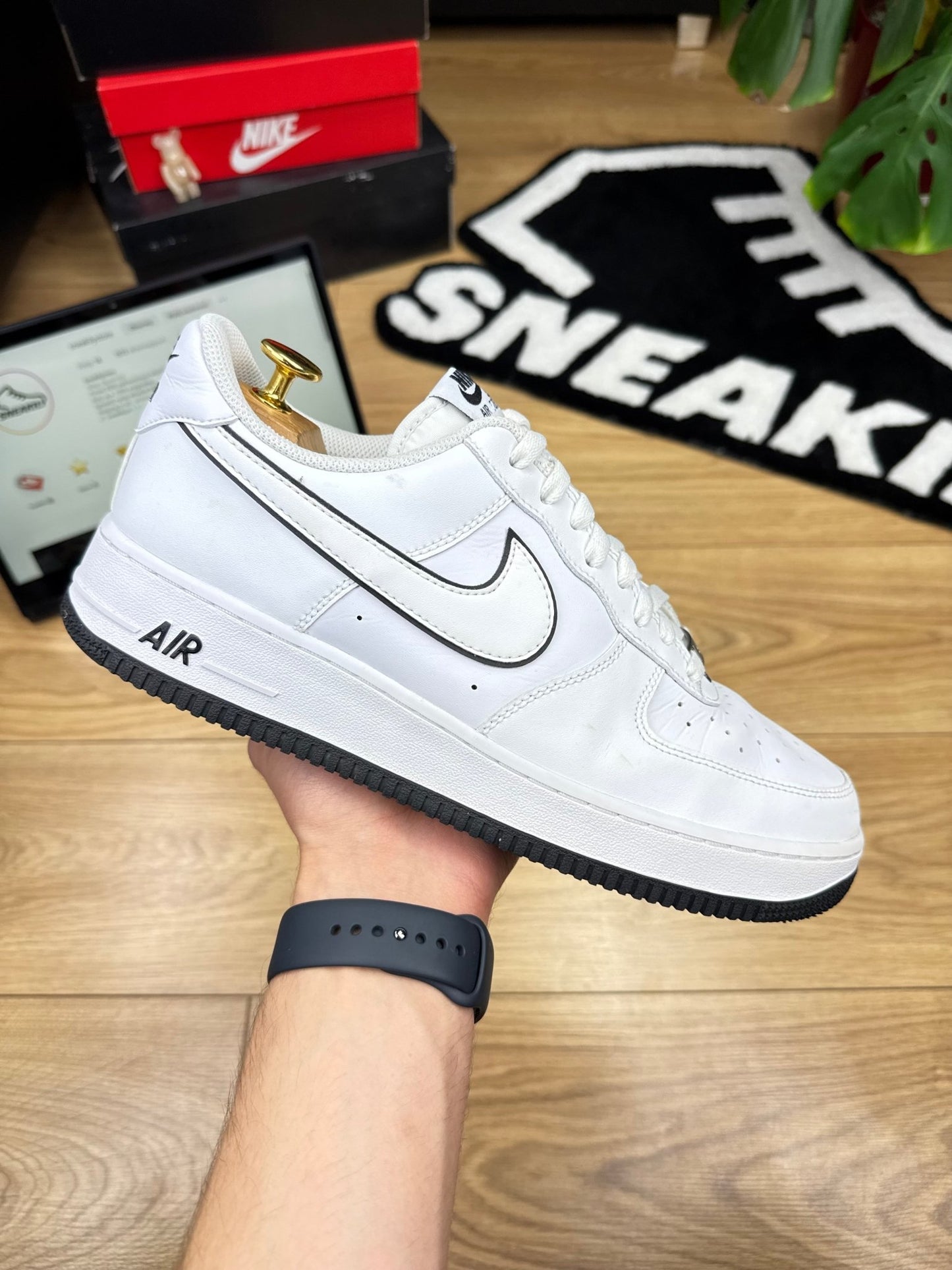 Nike Air Force 1 Low (44.5)