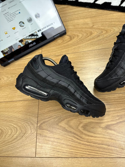 Nike Air Max 95 (41)