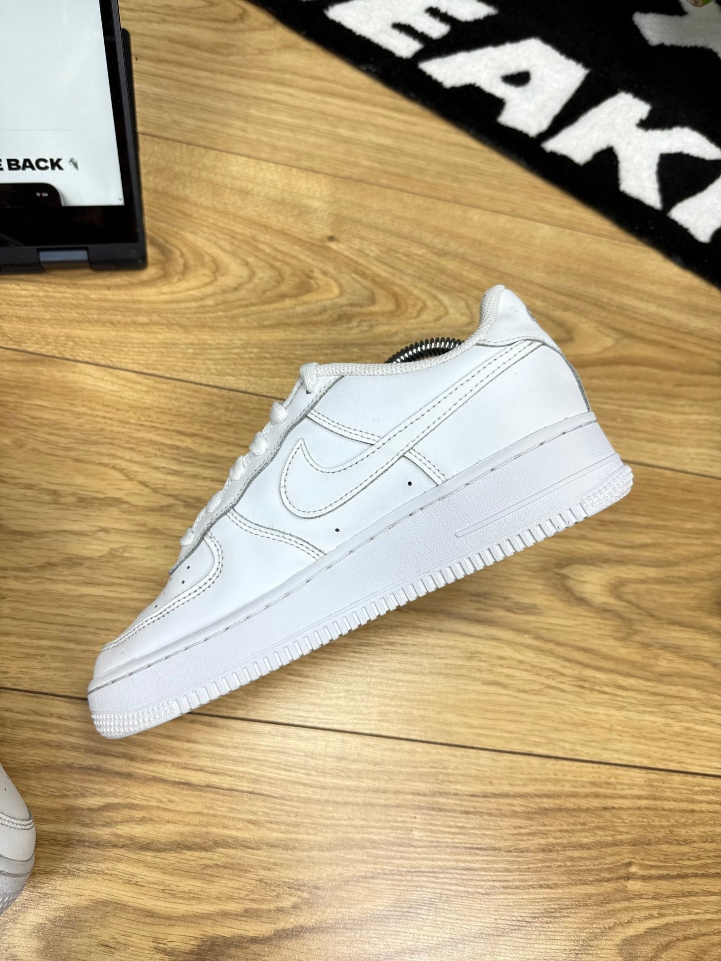 Nike Air Force 1 Low (38.5)