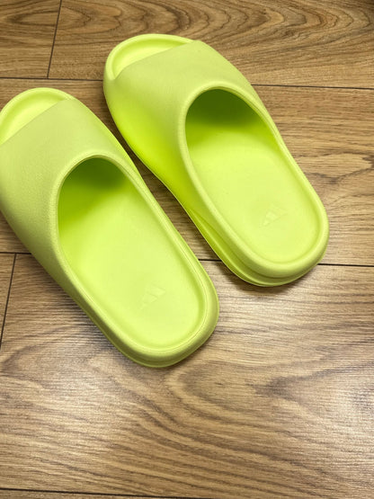 Adidas Yeezy Slides 2022/23 (43)