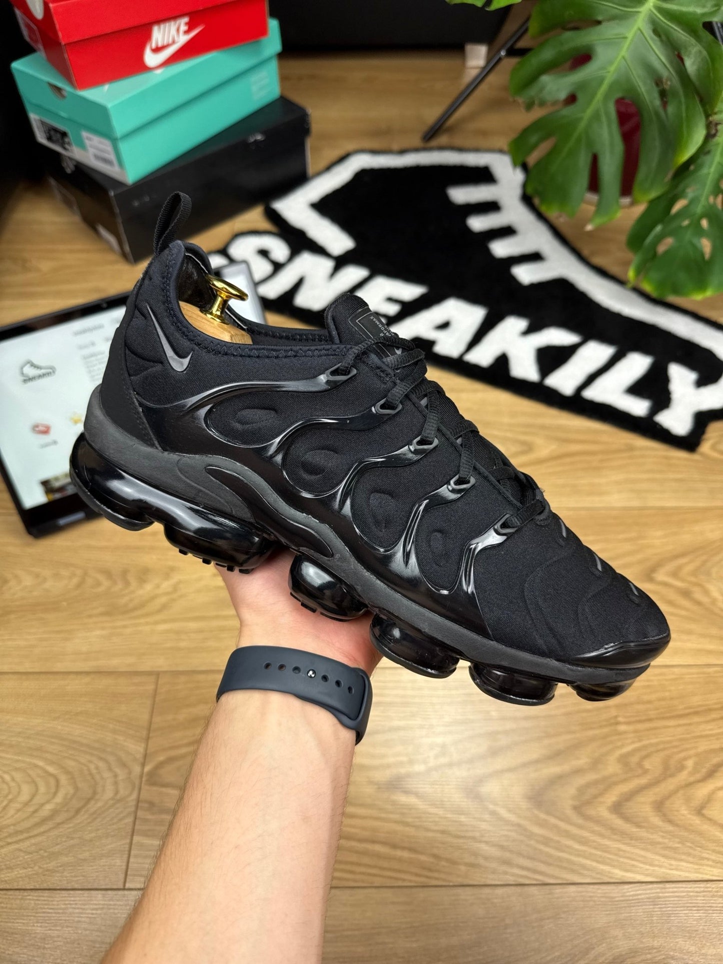 Nike Air Vapormax Plus (46)
