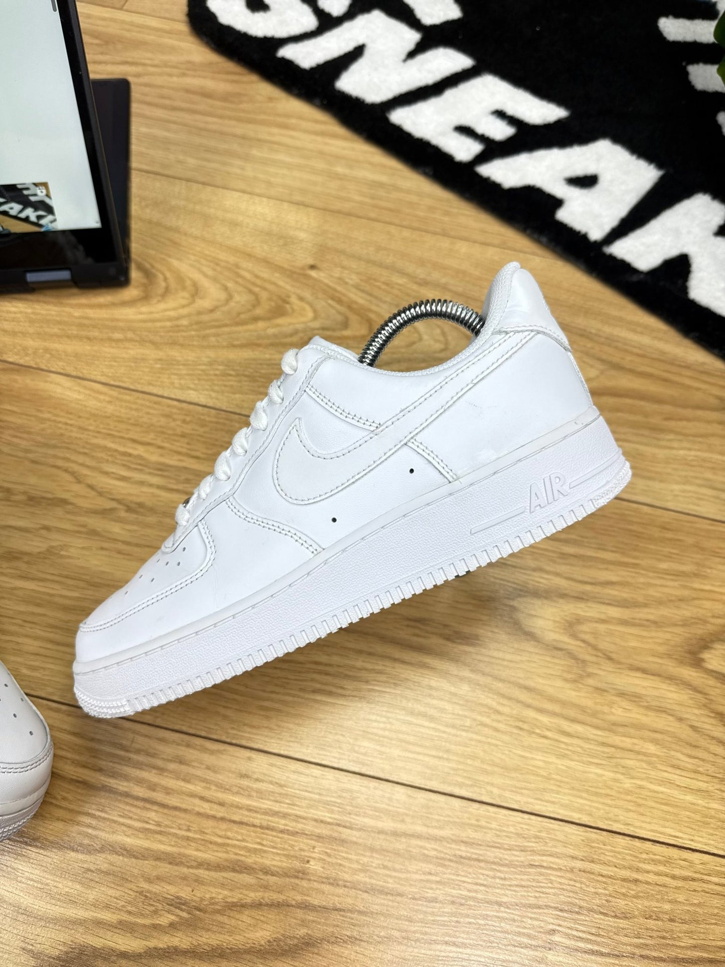 Nike Air Force 1 Low (40)