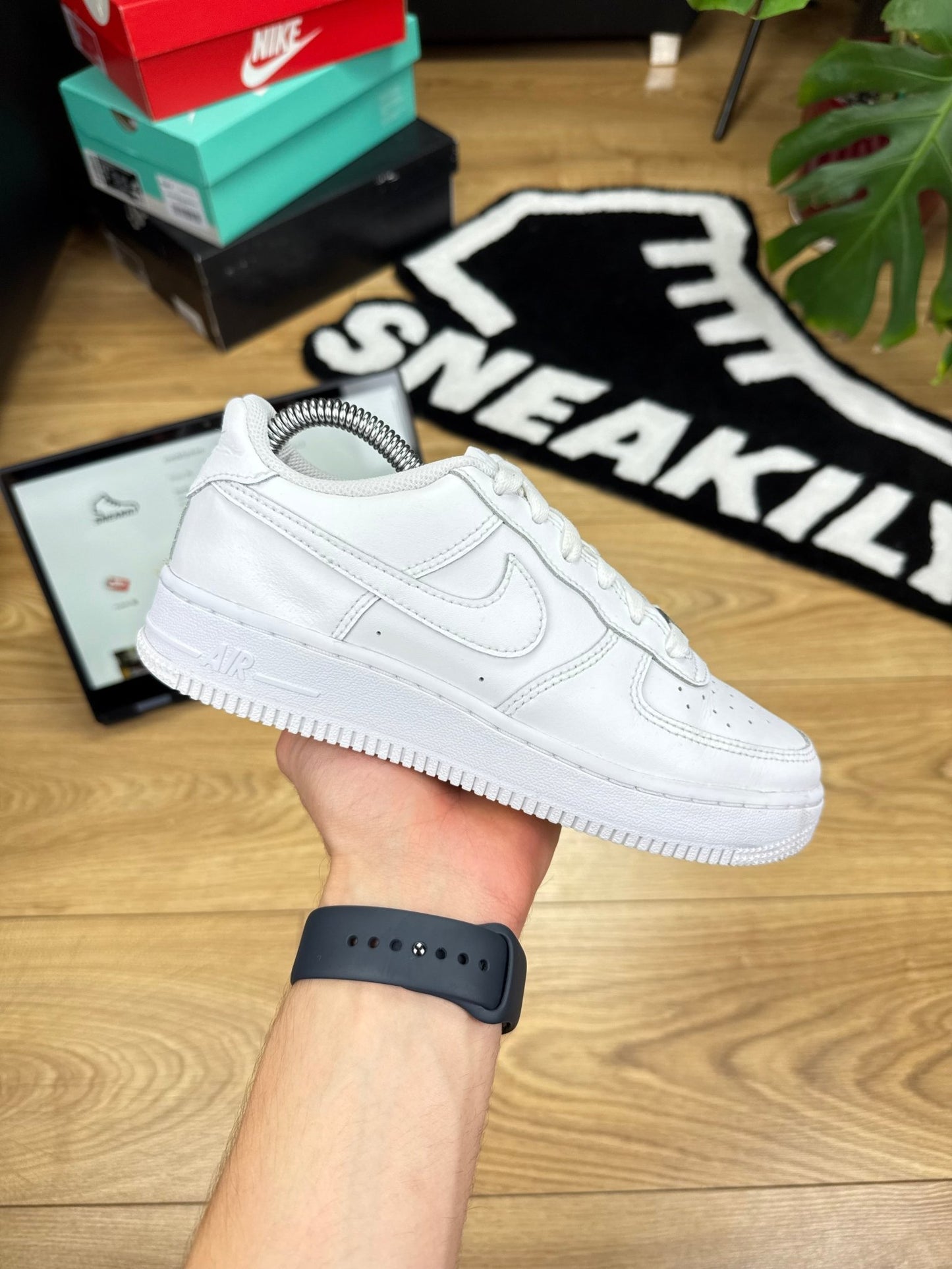 Nike Air Force 1 Low (36.5)
