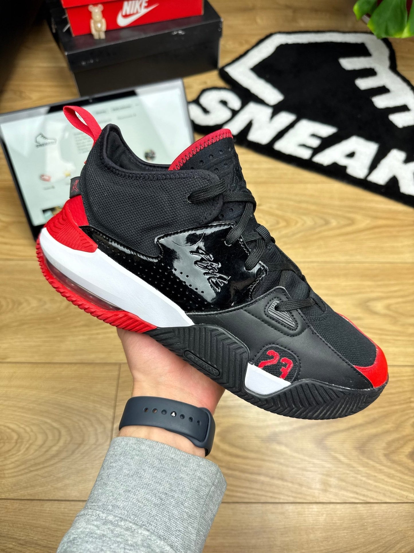Nike Air Jordan Stay Loyal 2 (44.5)