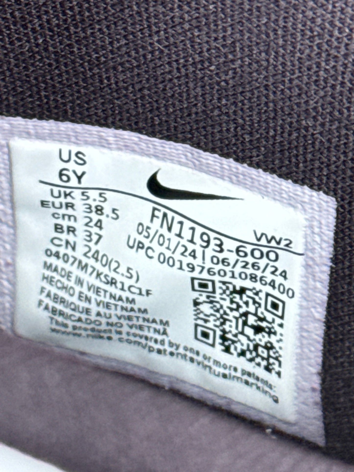 Nike Air Force 1 Mid (38.5)