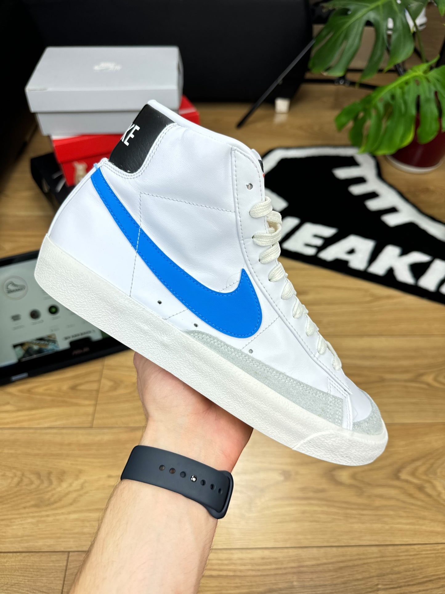 Nike Blazer Mid 77 (43)