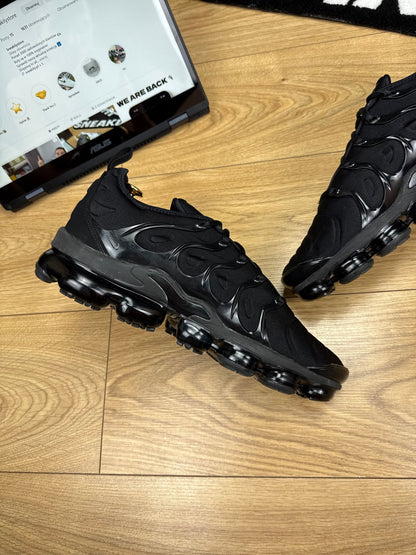 Nike Air Vapormax Plus (46)