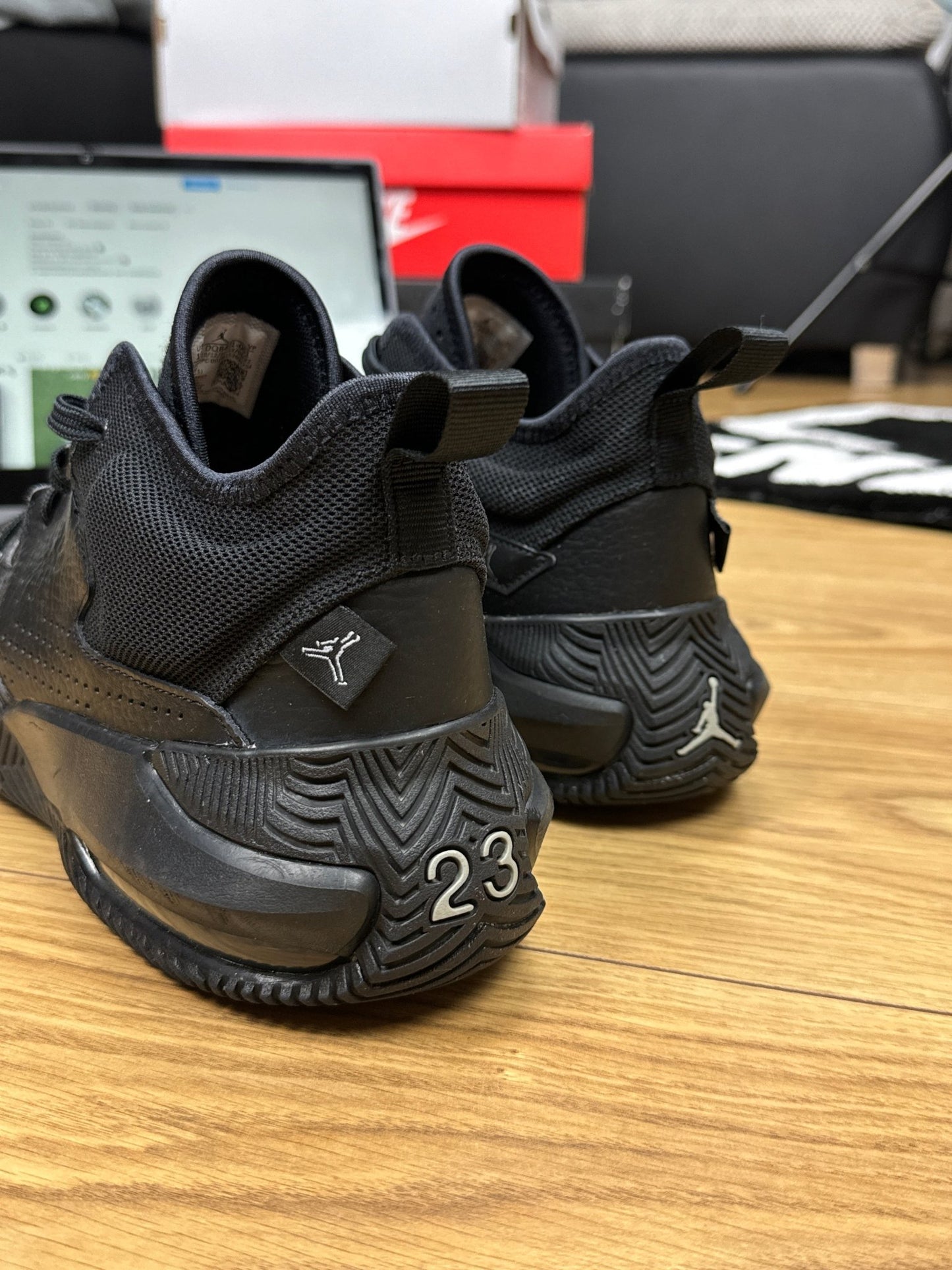 Nike Air Jordan Stay Loyal 2 (44)