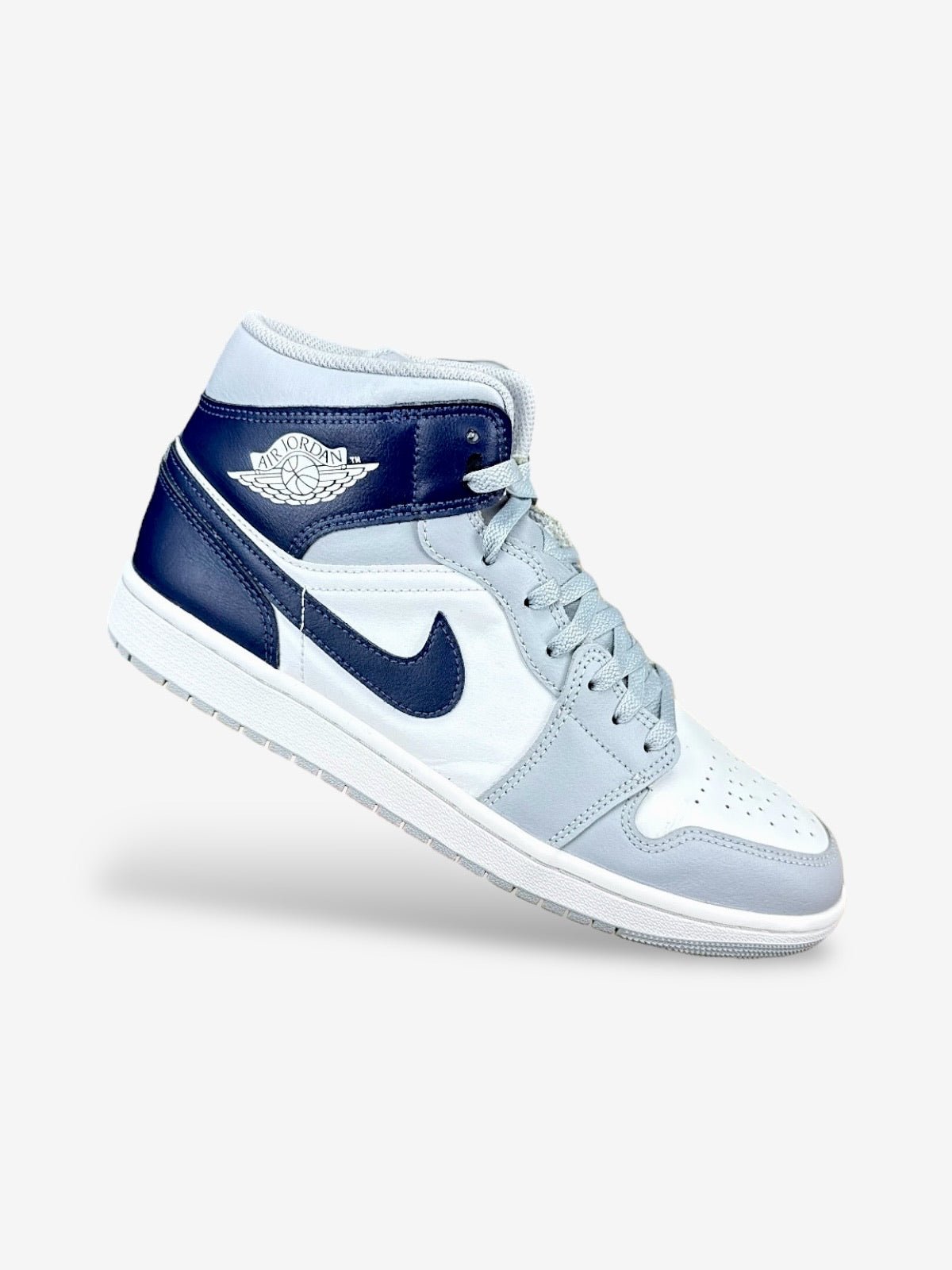 Nike Air Jordan 1 Mid (45)