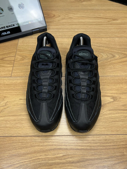 Nike Air Max 95 (42)