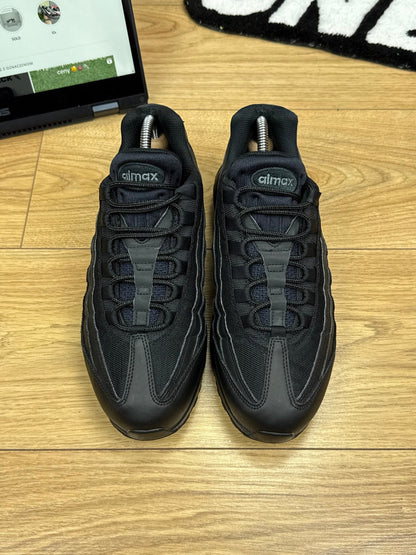 Nike Air Max 95 (42)