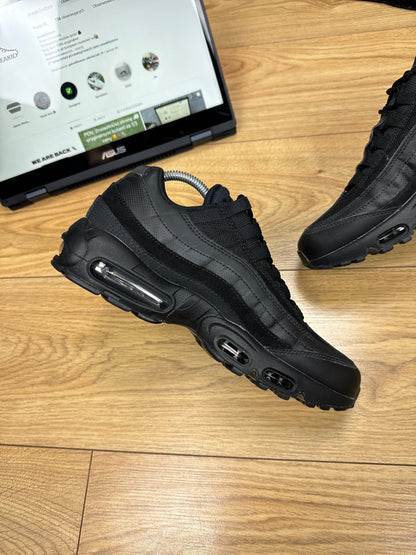 Nike Air Max 95 (42)