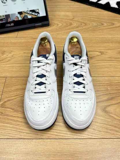 Nike Air Force 1 Low (40)