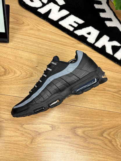Nike Air Max 95 Ultra (44)