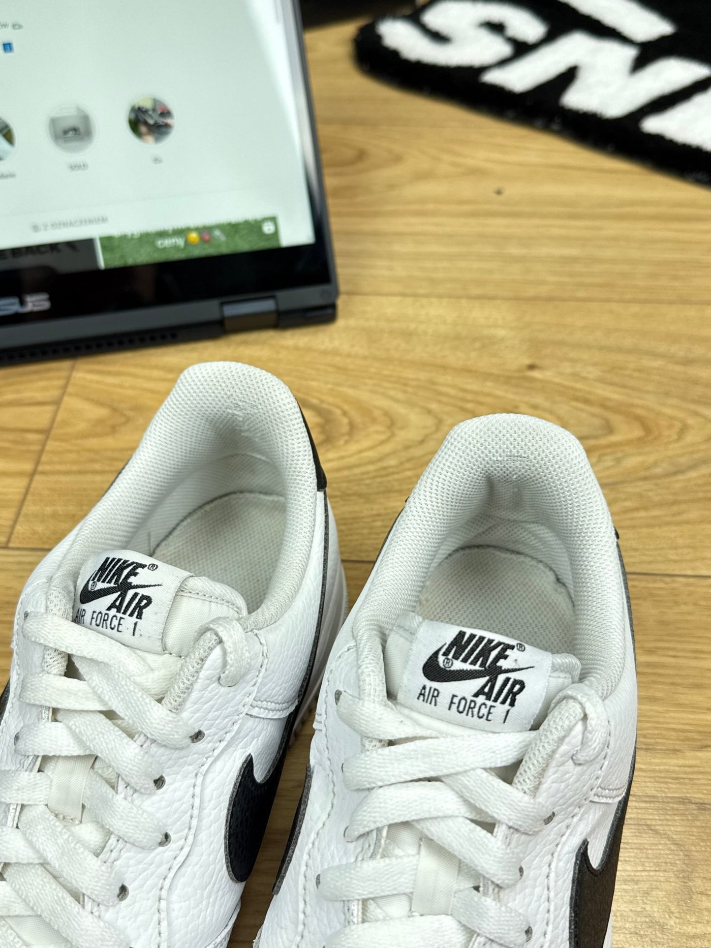 Nike Air Force 1 Low (45.5)