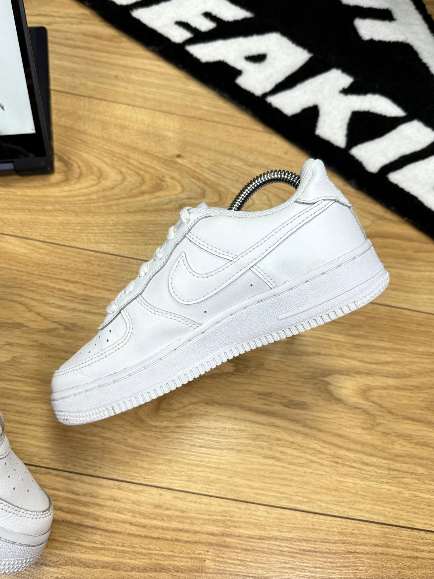 Nike Air Force 1 Low (36.5)