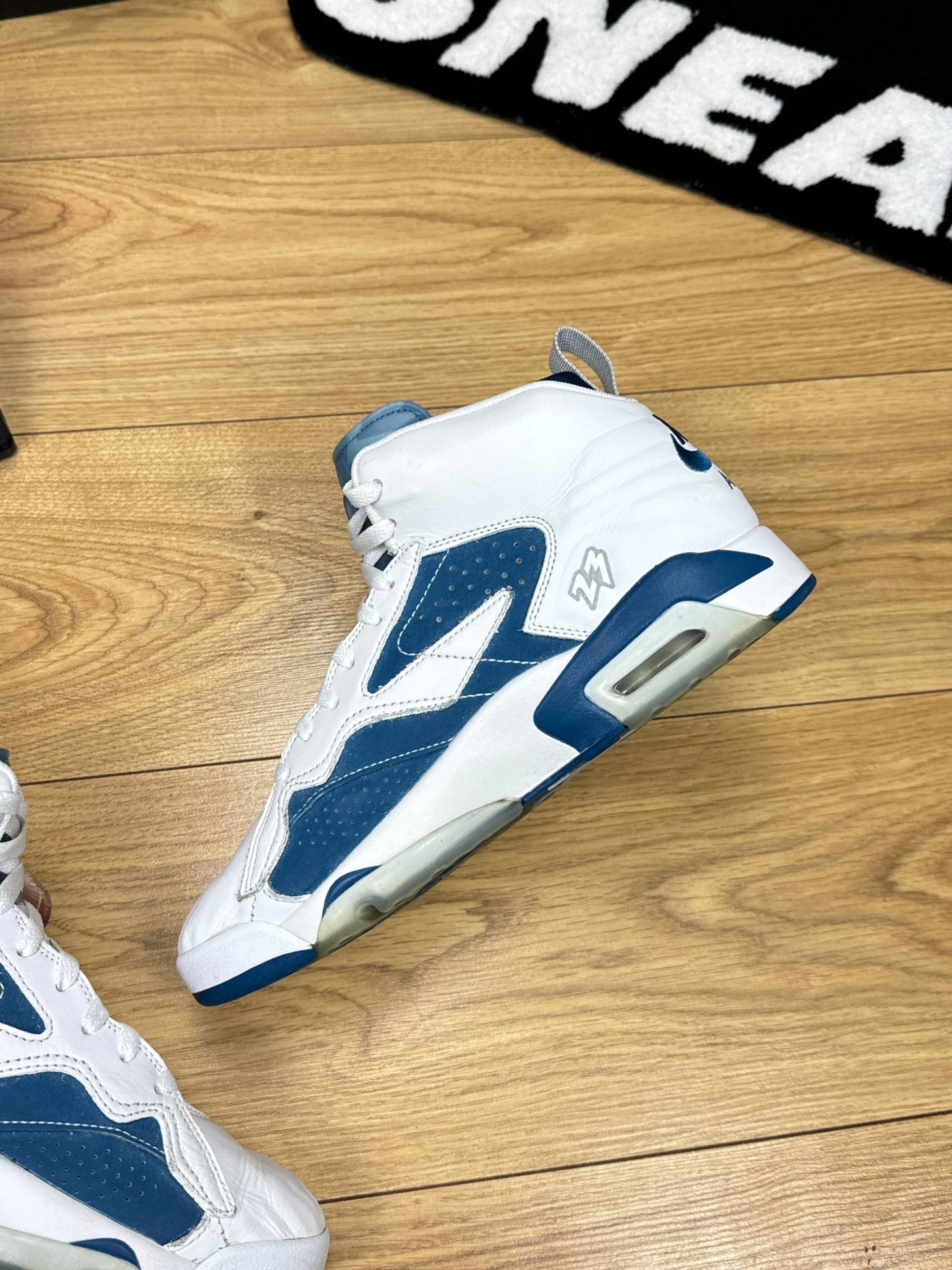 Nike Air Jordan MVP (44)