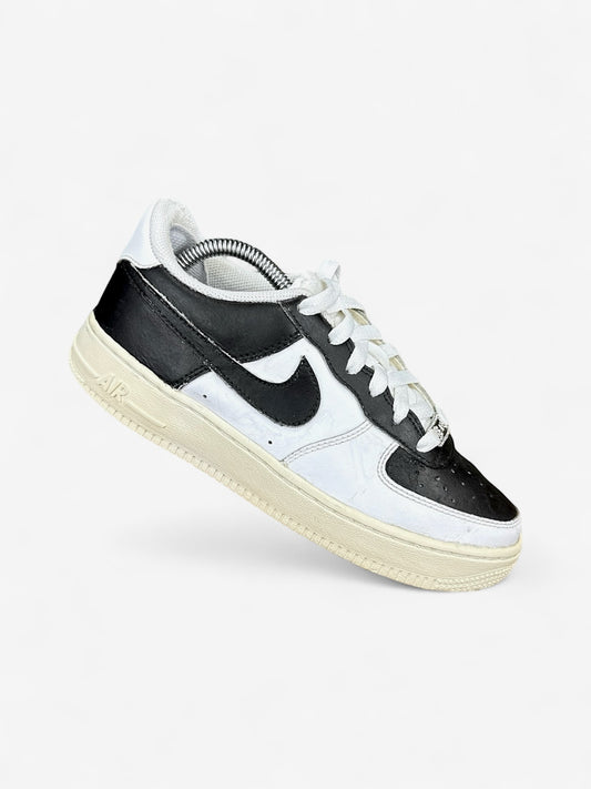 Nike Air Force 1 Low (37.5)