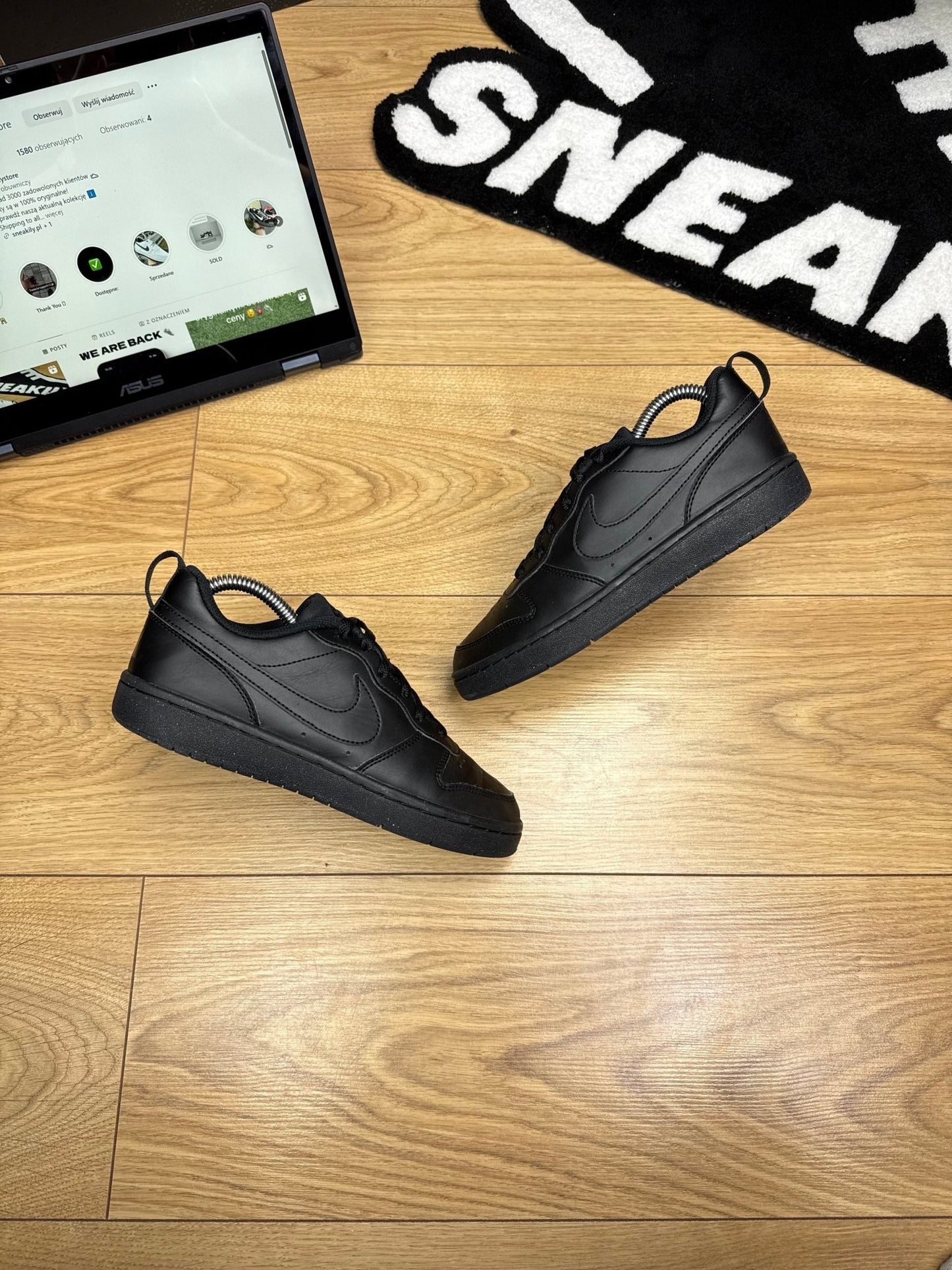 Nike Court Borough (36.5)