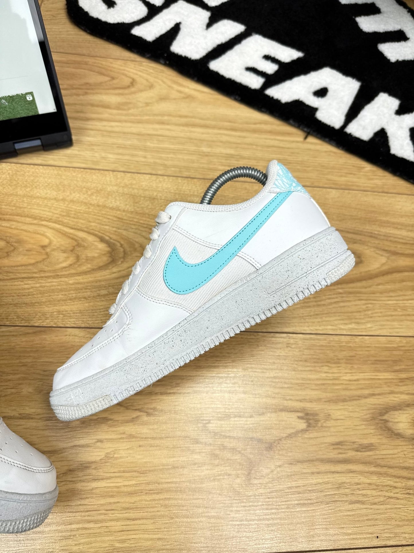 Nike Air Force 1 Low (40)